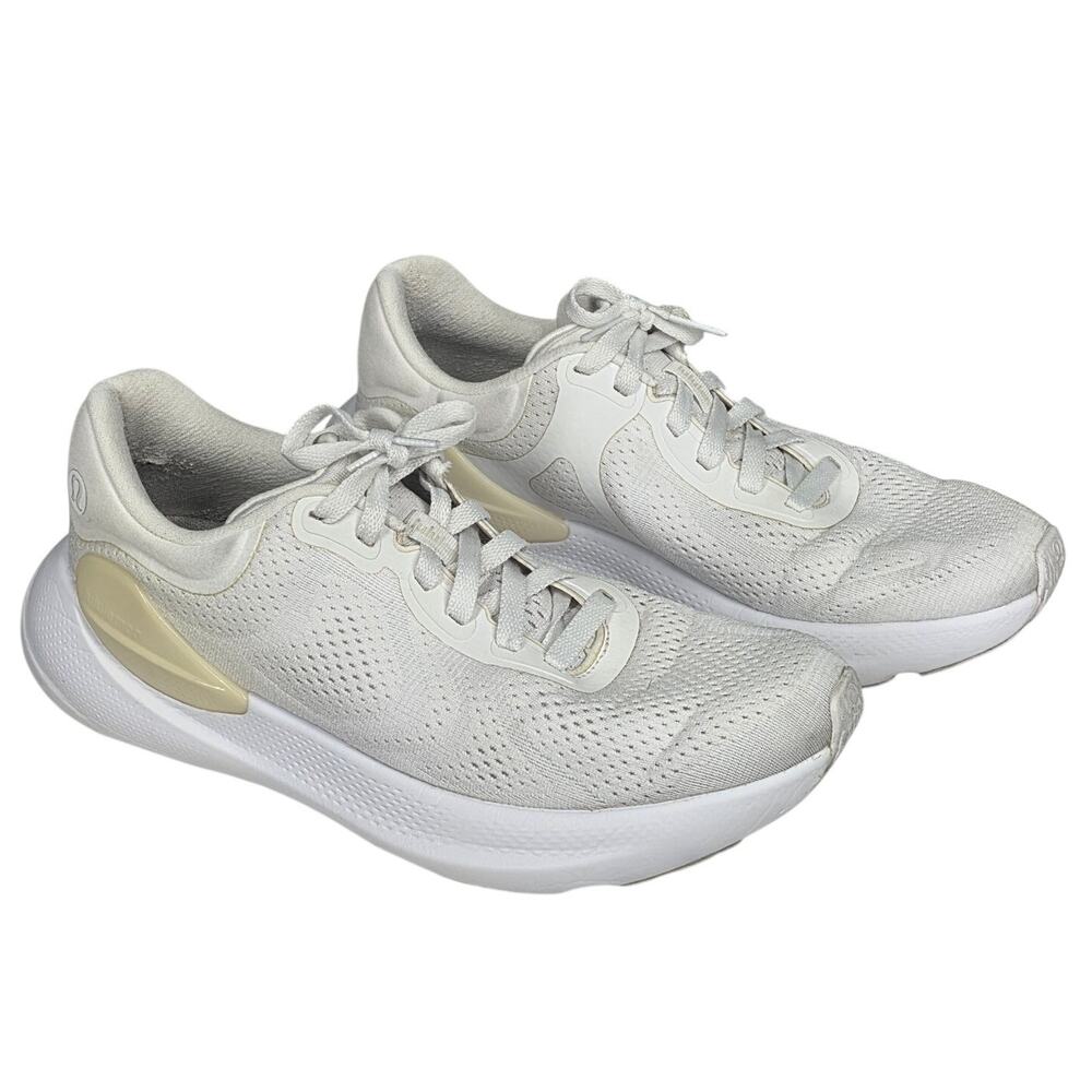 LULULEMON BEYONDFEEL RUN – WOMEN’S RUNNING SHOES – WHITE – SIZE 8 (EU 40)